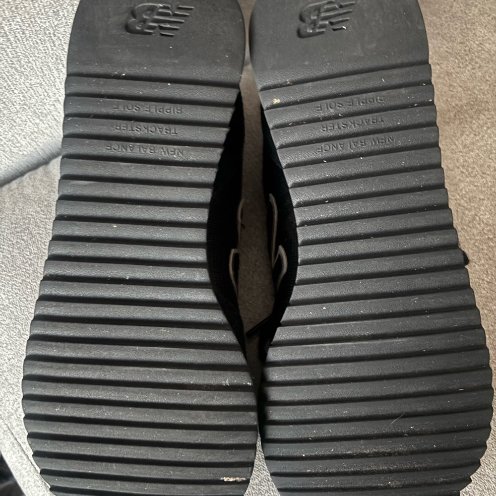 New Balance Men's Black and Gray Sneakers - Picture 5 of 5